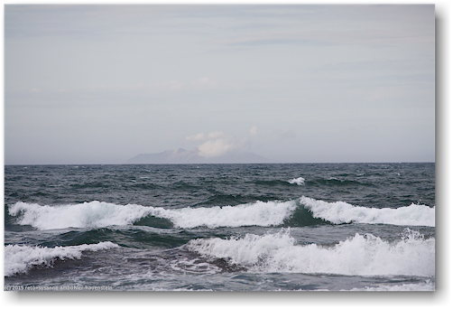 blick von der ohope beach auf die white island