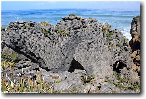 gesteinsformation bei den pancake rocks