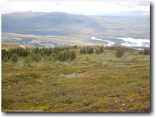 blick vom kungsleden auf den flugplatz von hemavan