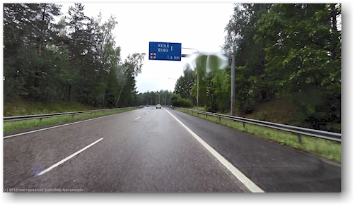unterwegs auf dem autobahnring in helsinki