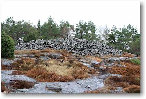 steingrab im vitlycke museum bei tanum