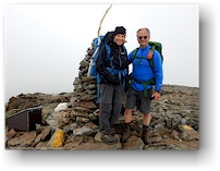 susanne und reto auf dem gipfel des norra sytertoppen