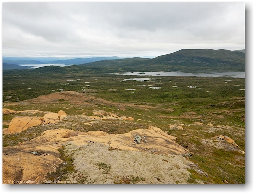blick vom roedfjaell richtung norden auf das nordwestliche ende des ullersjoen