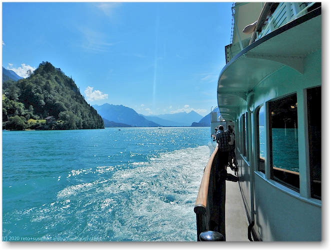 unterwegs auf dem raddampfer loetschberg auf dem brienzersee