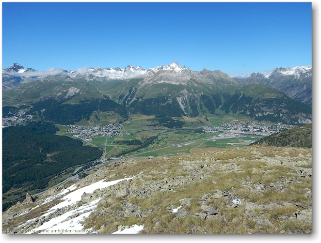 blick vom munt da la bes-cha ins oberengadin mit celerina und samedan