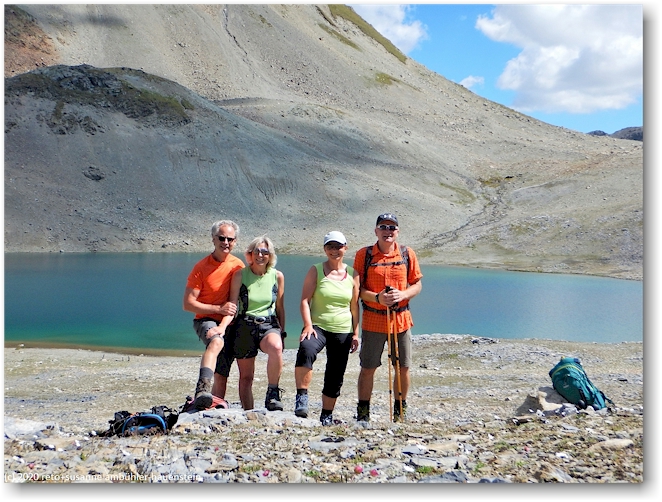reto, susanne, ursi und erich vor dem lej da la pischa