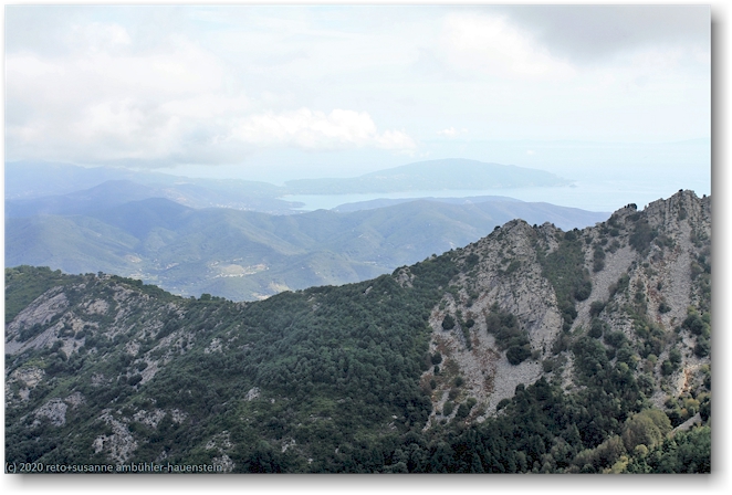 blick vom gipfel des monte capanne richtung suedkueste