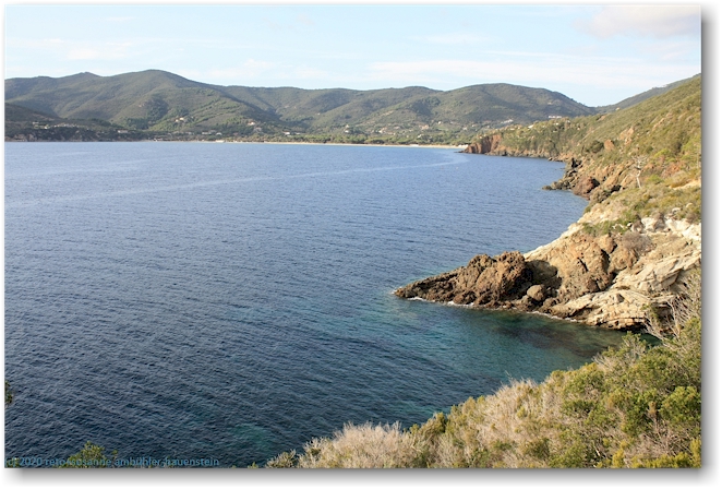 blick vom monte stella auf den golfo di lacona