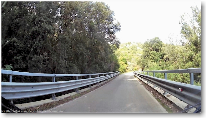 bruecke im verlauf der strada provinciale bivio san piero