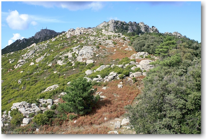 gipfel des masso alla quata mit monte capanne im hintergrund