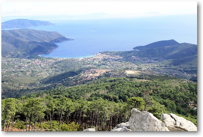 blick vom masso alla quata auf den golfo di campo