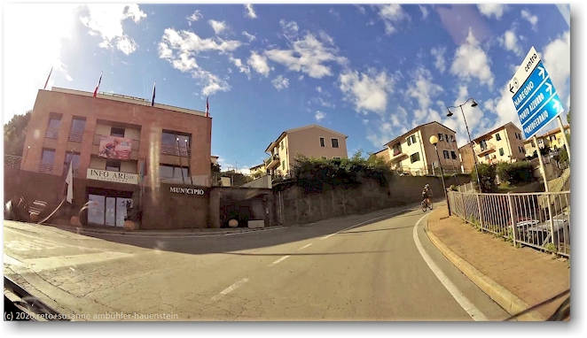 abzweigung von der viale australia in die via delle lecce in capoliveri