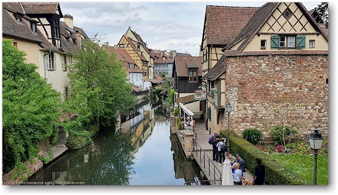 blick von der brcke im verlauf des boulvard saint-pierre auf die kanalisierte lauch im stadtzentrum von colmar