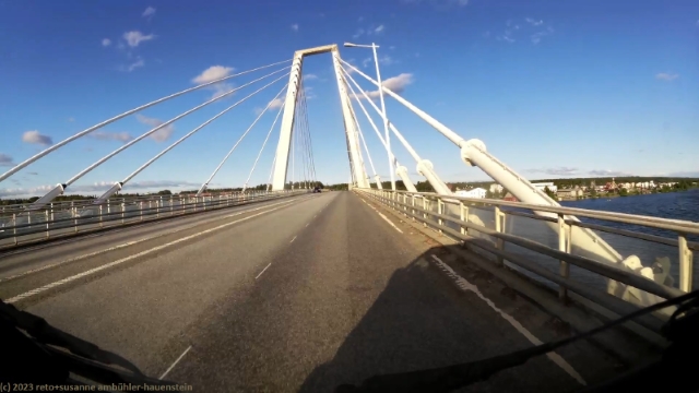 bruecke ueber den umeaelven bei umea im verlauf der E4