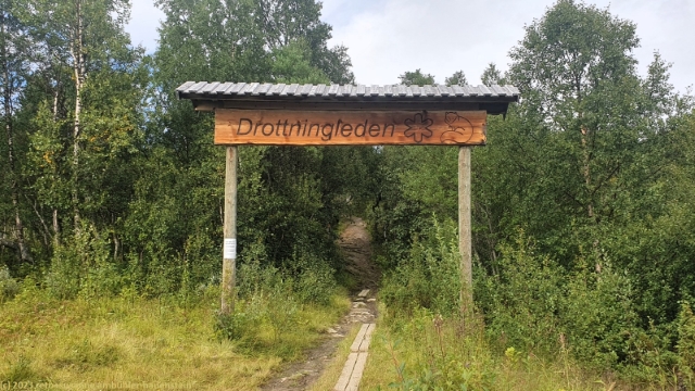 schild am eingang des drottningleden