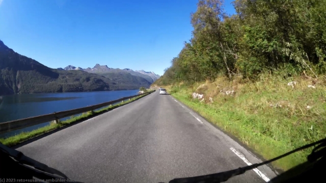 strasse 17 entlang des glomfjorden