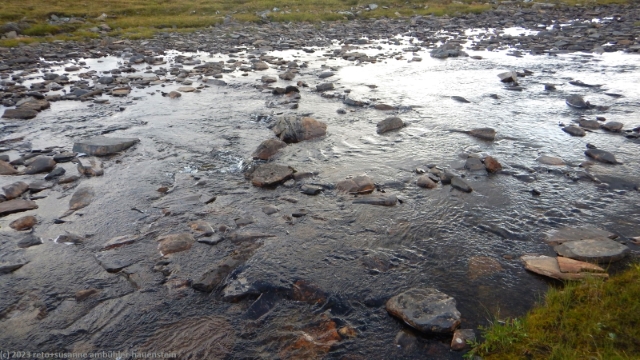 durchquerung des westlichen flusslauf des tsiekkimjagasj