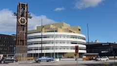 alter kirchturm und stadshus kristallen in kiruna