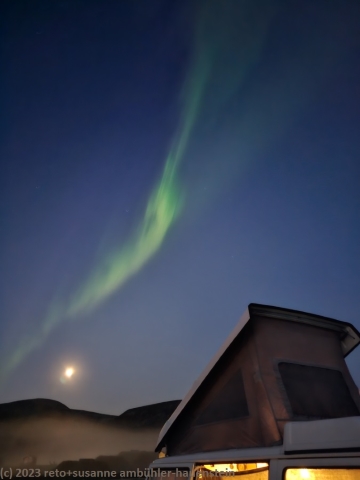 polarlicht ueber dem stave camping