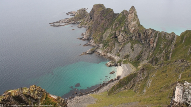 blick vom matinden in die bucht rekvika