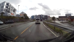 strandveien im zentrum von finnsnes