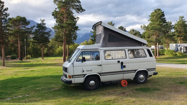 unser jogi auf dem fast leeren olderelv camping- bei skibotn