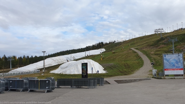 schneekonservierung auf den skipisten von levi