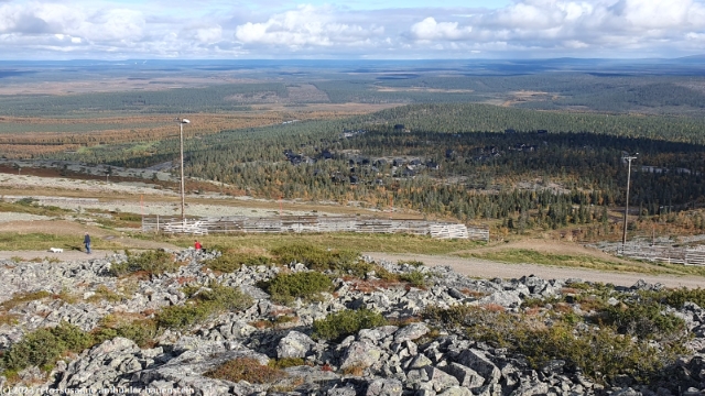 skipisten auf der nordseite des levi