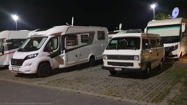 unser jogi auf dem womo-platz am fischereihafen bei travemuende