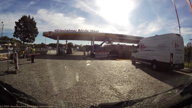 tankstopp bei der raststaette hildesheimer boerde