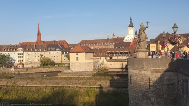 alte mainbruecke in wuerzburg
