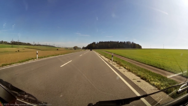 felder entlang der B27