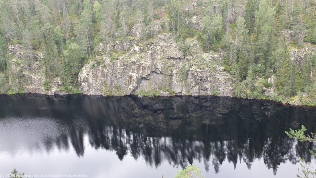 felswand am julma-oelkky im hossa nationalpark