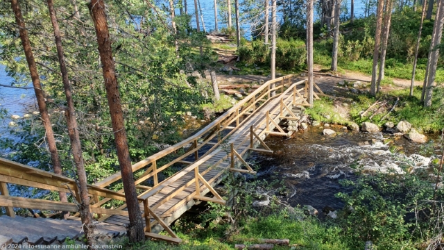 bruecke ueber die verbindung zwischen dem hakokosket und dem syvae-hoilua im verlauf des hakokosken hujau im hossa nationalpark