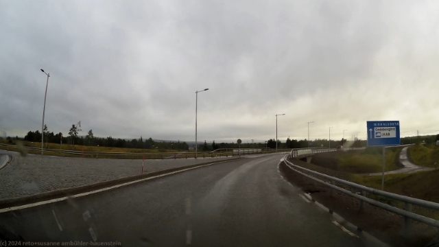 kreisel in kiruna mit abzweiger richtung nikkaluokta