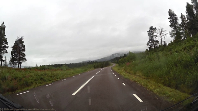 trockener moment auf der strasse 870