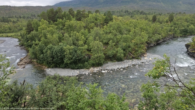 blick vom kungsleden auf den abiskojakka