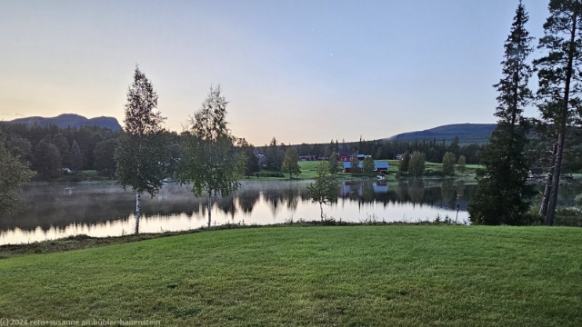 abendstimmung ueber dem camping arrenjarka