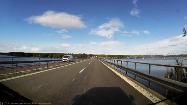 bruecke ueber den luleaelven im verlauf der E4 bei lulea