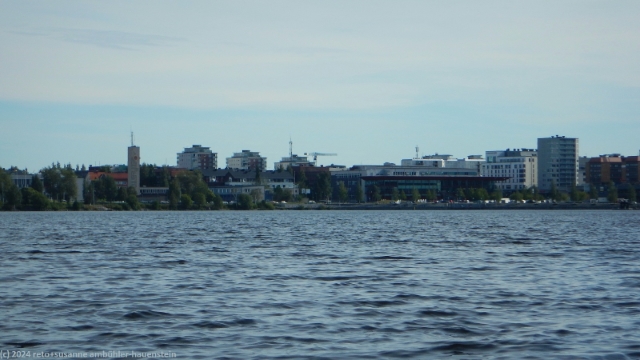 blick vom norra fjaerden richtung stadtzentrum mit dem kulturens hus lulea