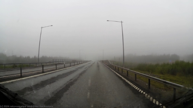 weiterhin dichter nebel ueber der E4