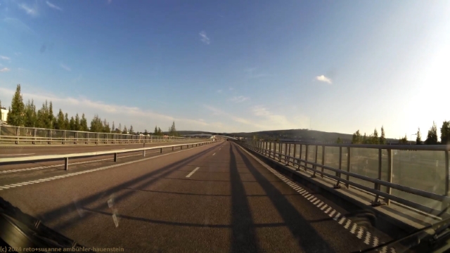 bruecke ueber den sundsvallfjaerden bei sundsvall