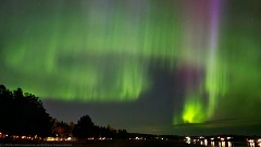 polarlichter ueber dem bergafjaerdens camping