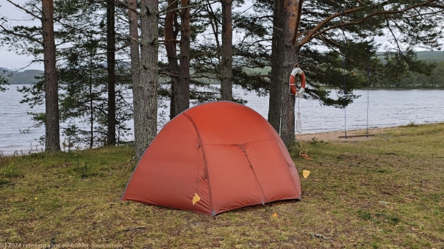 unser zelt am ufer des van beim camp brintbodarna