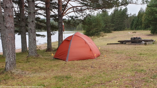 unser zelt am ufer des van beim camp brintbodarna