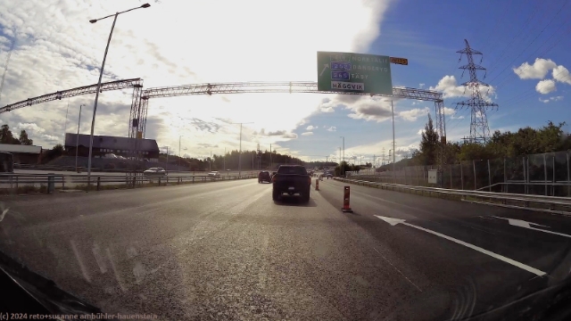 ausfahrt von der E4 in die strasse 265