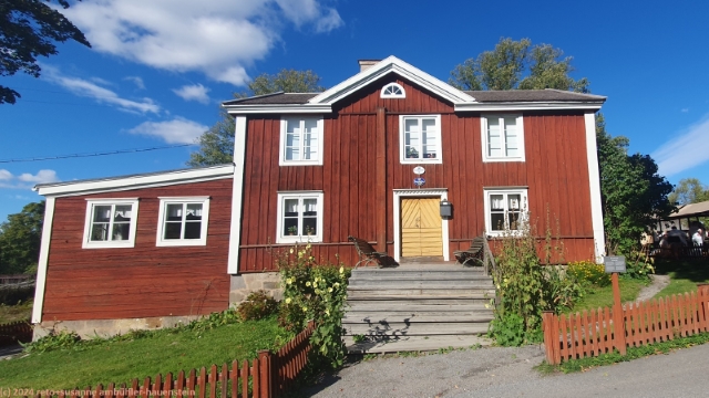 traditionelles haus im skansen in stockholm