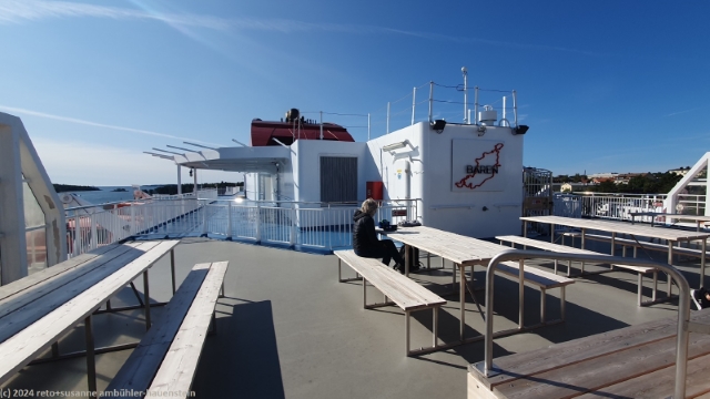 auf dem oberdeck der faehre von nynaeshamn nach gotland