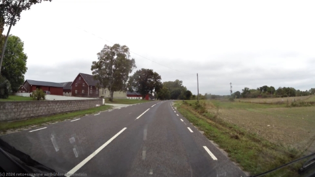 bauernhof entlang der strasse 149 auf gotland
