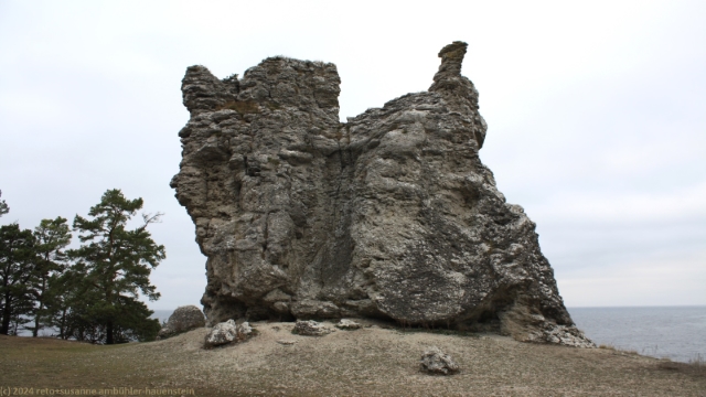 rauk-formation jungfru bei lickershamn